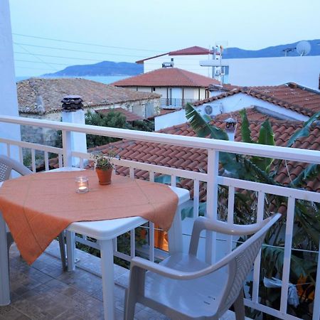 Giannas House Aparthotel Sarti Exterior foto