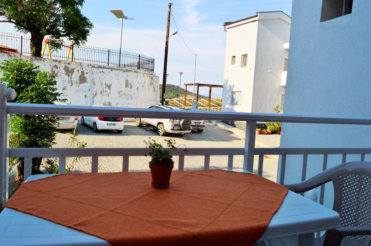 Giannas House Aparthotel Sarti Exterior foto